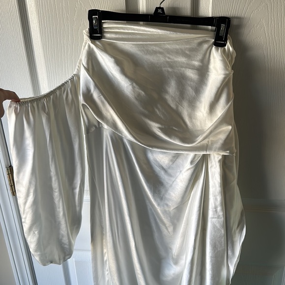 Bridal formal dress - Picture 5 of 7